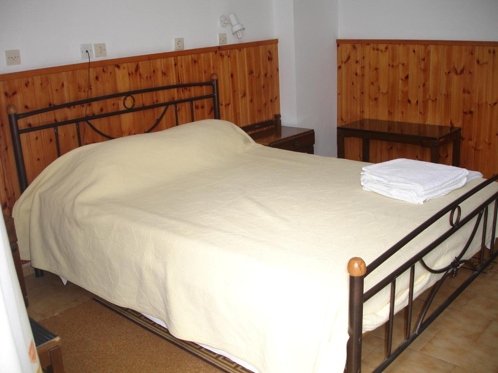 Hotel Inomaos Olympie Chambre photo