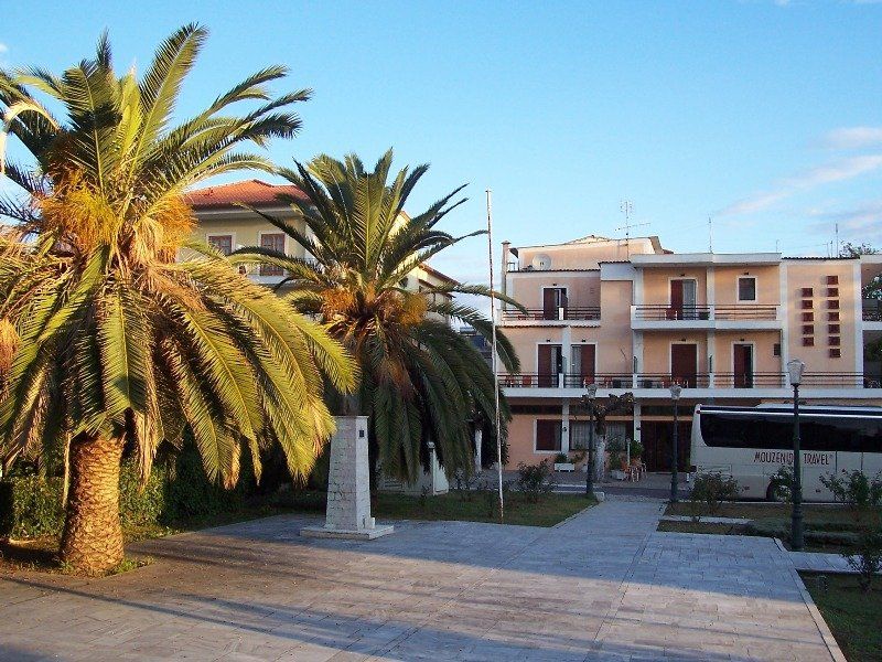 Hotel Inomaos Olympie Extérieur photo