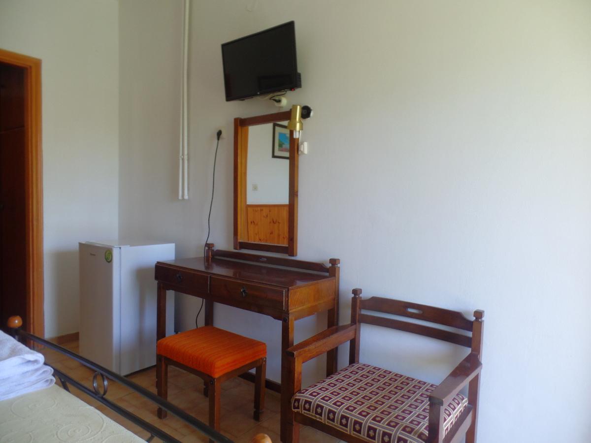 Hotel Inomaos Olympie Extérieur photo